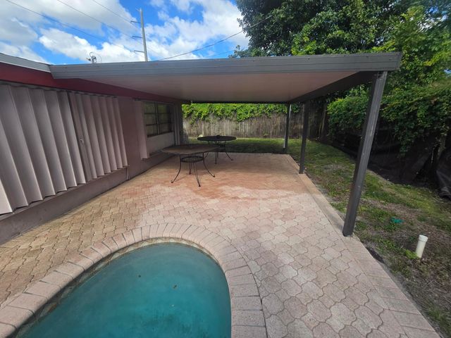 6510 Sheridan Street, Hollywood, FL 33024