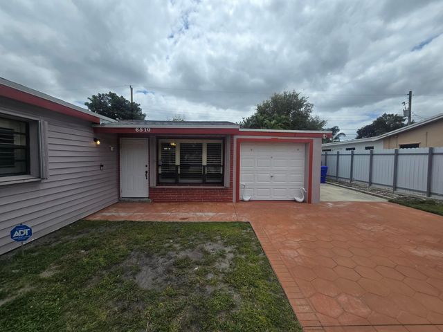 6510 Sheridan Street, Hollywood, FL 33024