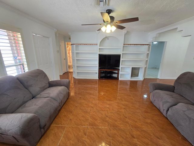 6510 Sheridan Street, Hollywood, FL 33024