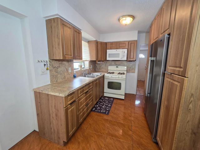 6510 Sheridan Street, Hollywood, FL 33024