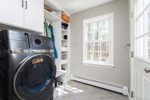 133 Glezen Ln, Wayland, MA 01778