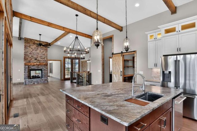 95 Sapulpa Court, Ellijay, GA 30540