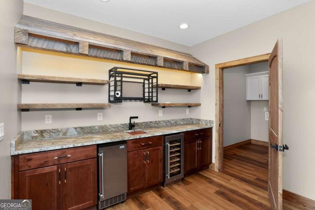 95 Sapulpa Court, Ellijay, GA 30540