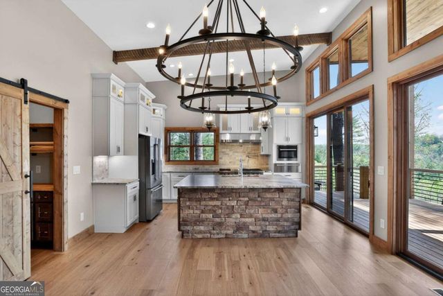 95 Sapulpa Court, Ellijay, GA 30540
