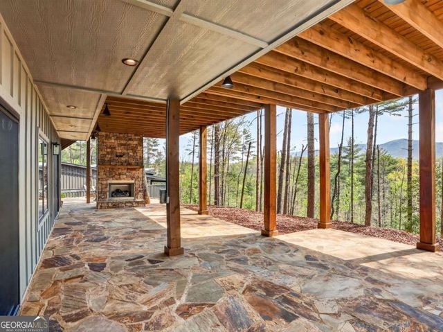 95 Sapulpa Court, Ellijay, GA 30540