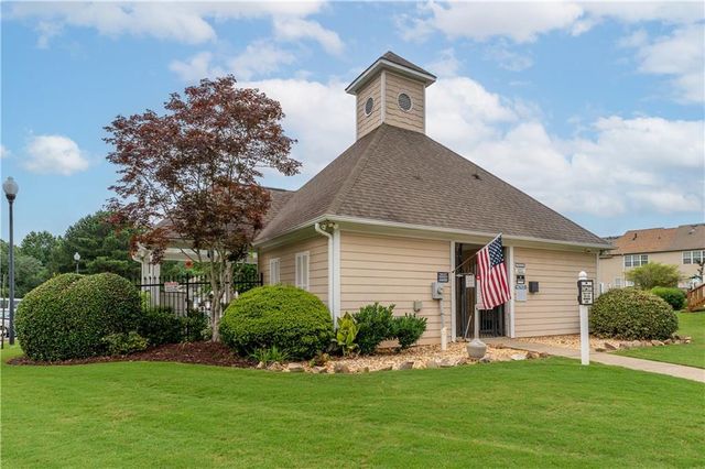 4905 Vireo Drive, Flowery Branch, GA 30542