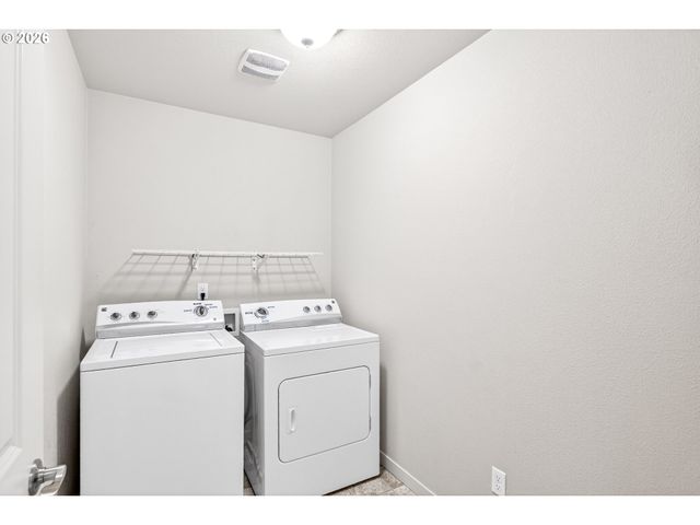216 Nw 117TH Loop, Portland, OR 97229