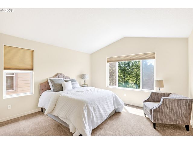 216 Nw 117TH Loop, Portland, OR 97229