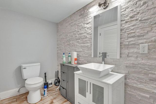 Address unavailable.