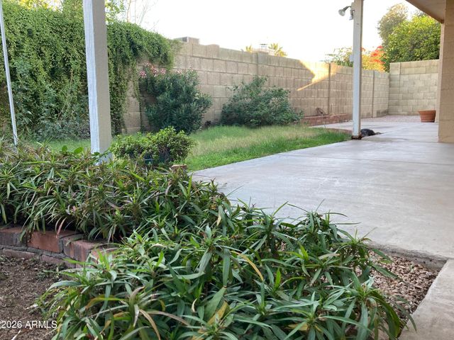 314 E CAMPO BELLO Drive, Phoenix, AZ 85022