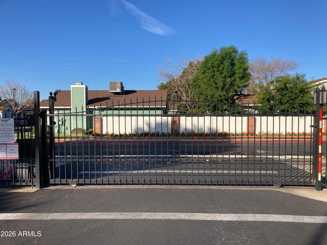 314 E CAMPO BELLO Drive, Phoenix, AZ 85022