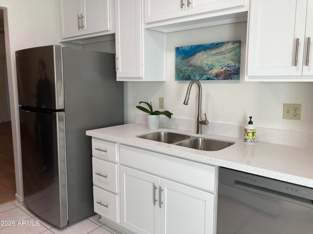 314 E CAMPO BELLO Drive, Phoenix, AZ 85022