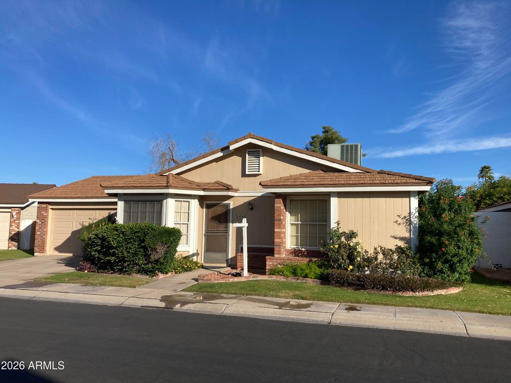 314 E CAMPO BELLO Drive, Phoenix, AZ 85022