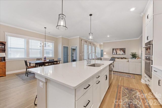 1241 Drummond Avenue, Charlotte, NC 28205