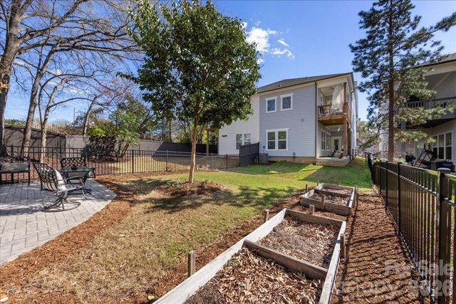 1241 Drummond Avenue, Charlotte, NC 28205