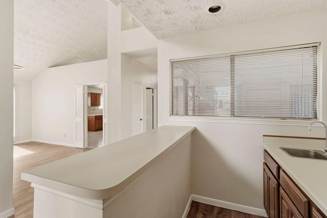 1903 Barons Glen, Sugar Land, TX 77478