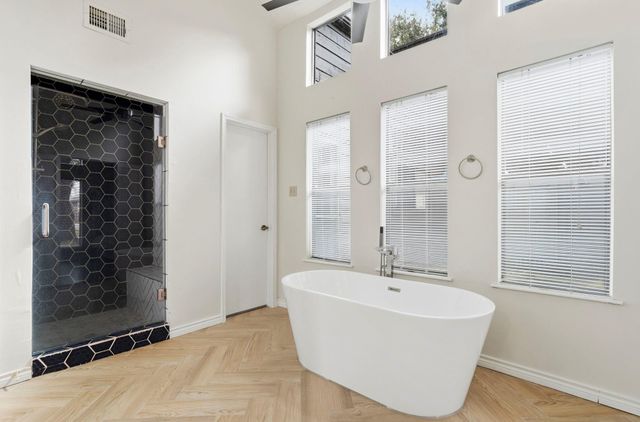 1903 Barons Glen, Sugar Land, TX 77478