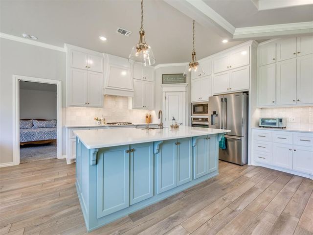 9565 Blue Bonnet Boulevard, Edmond, OK 73025