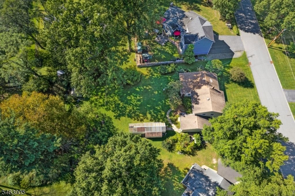 4 Pierson Ln, Florham Park Boro, NJ 07932 — photo 3