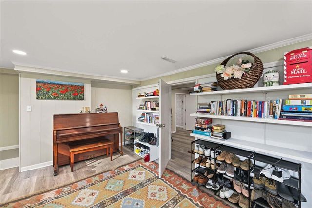 2437 Butternut Hill Court, Lexington, KY 40509