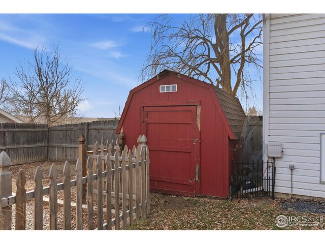 216 Gary Dr, Fort Collins, CO 80525