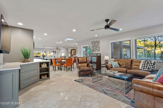 5481 N Paseo Pescado, Tucson, AZ 85718