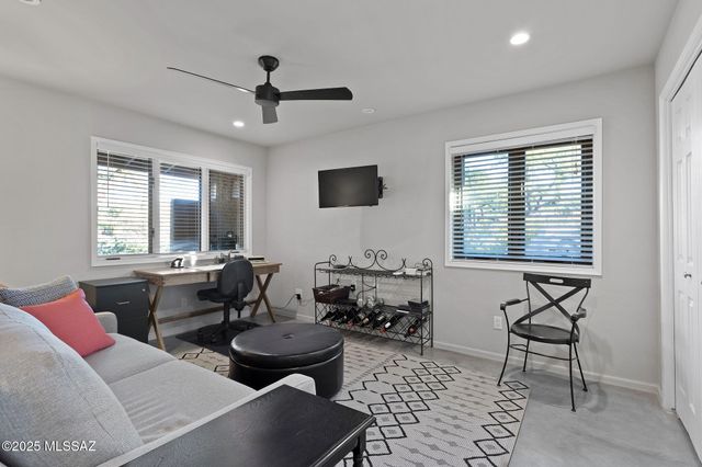 5481 N Paseo Pescado, Tucson, AZ 85718