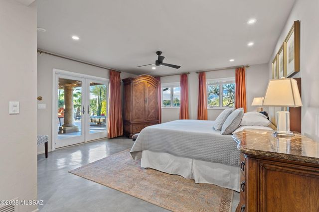 5481 N Paseo Pescado, Tucson, AZ 85718