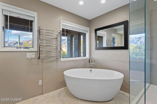 5481 N Paseo Pescado, Tucson, AZ 85718