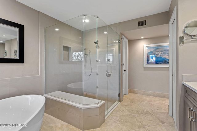 5481 N Paseo Pescado, Tucson, AZ 85718