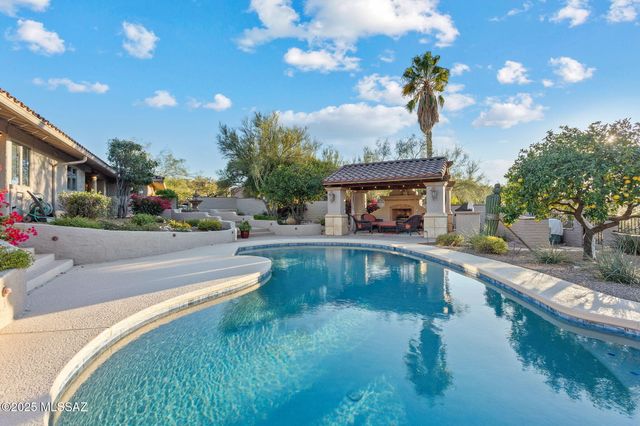 5481 N Paseo Pescado, Tucson, AZ 85718