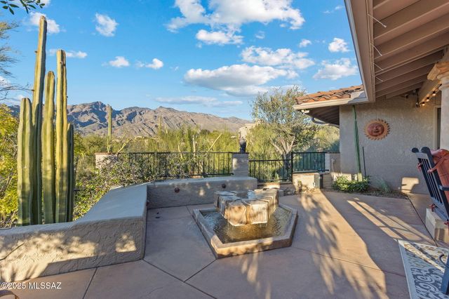 5481 N Paseo Pescado, Tucson, AZ 85718