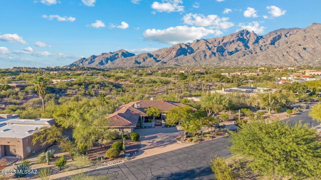 5481 N Paseo Pescado, Tucson, AZ 85718