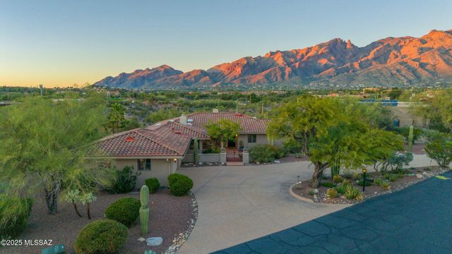 5481 N Paseo Pescado, Tucson, AZ 85718