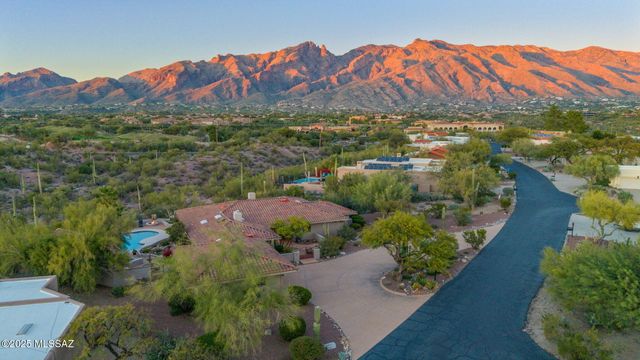 5481 N Paseo Pescado, Tucson, AZ 85718