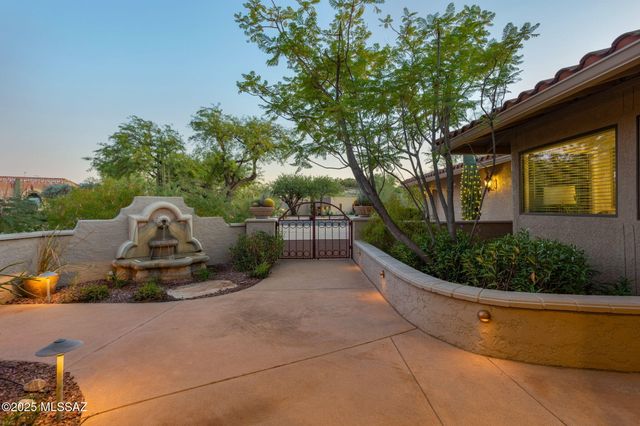 5481 N Paseo Pescado, Tucson, AZ 85718