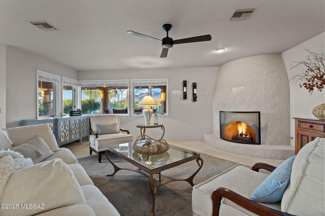 5481 N Paseo Pescado, Tucson, AZ 85718