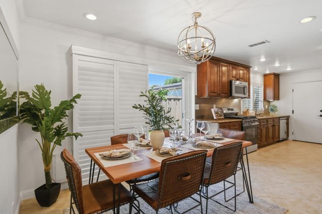 1568 Calle Santiago, Pleasanton, CA 94566