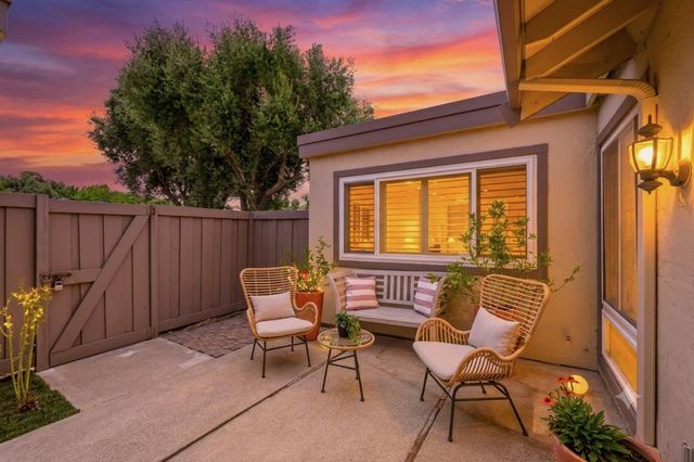 1568 Calle Santiago, Pleasanton, CA 94566