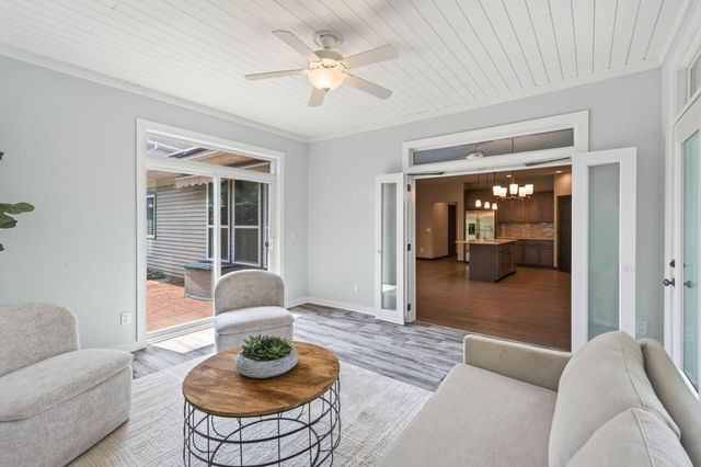 20582 Kaiser Way, Lakeville, MN 55044