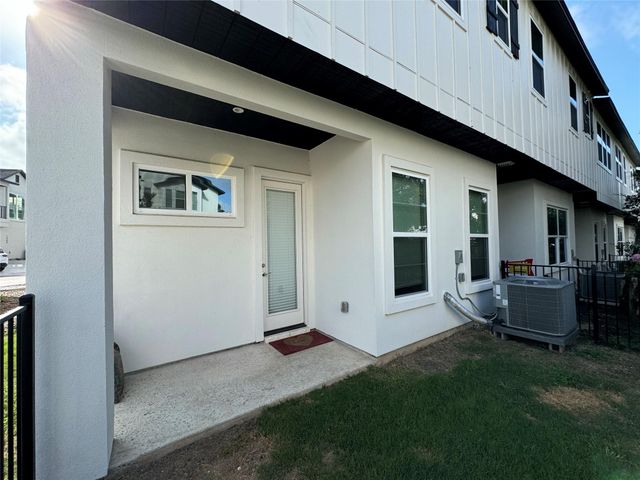 12001 Vista Parke DR 1206, Austin, TX 78726