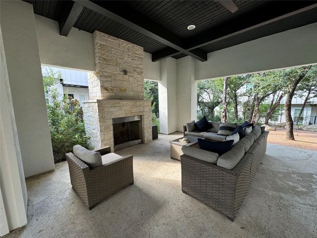 12001 Vista Parke DR 1206, Austin, TX 78726