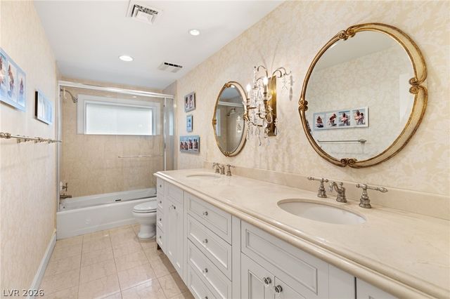 3001 Astoria Pines Circle, Las Vegas, NV 89107