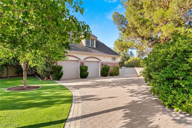 3001 Astoria Pines Circle, Las Vegas, NV 89107