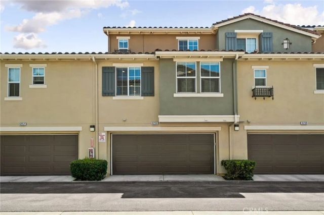 6256 Camposa Lane, Eastvale, CA 91752