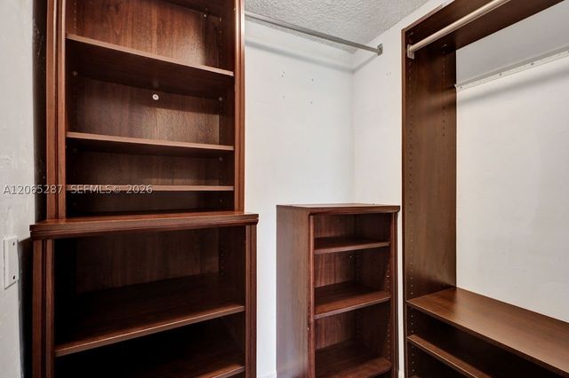 3716 NE 168th St 301, North Miami Beach, FL 33160