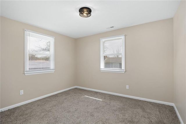 3419 S 30th Street, St Joseph, MO 64503