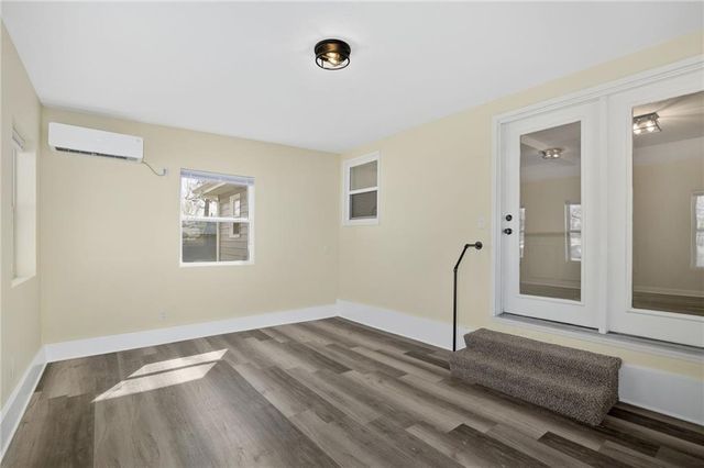 3419 S 30th Street, St Joseph, MO 64503