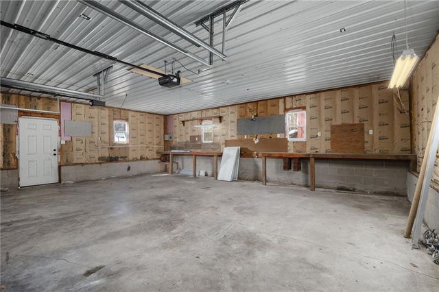 3419 S 30th Street, St Joseph, MO 64503