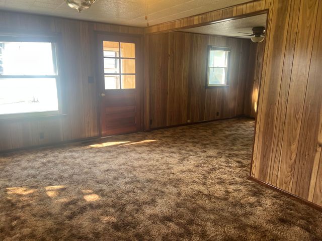 919 Nature Lane, Montgomery, MI 49255